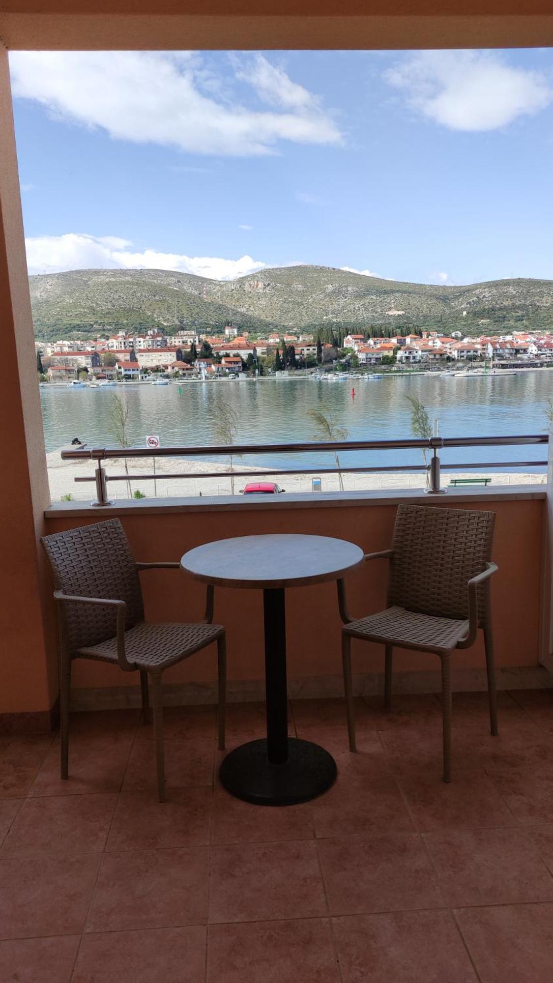 Apartments Kapetanovi Dvori Trogir Exterior foto